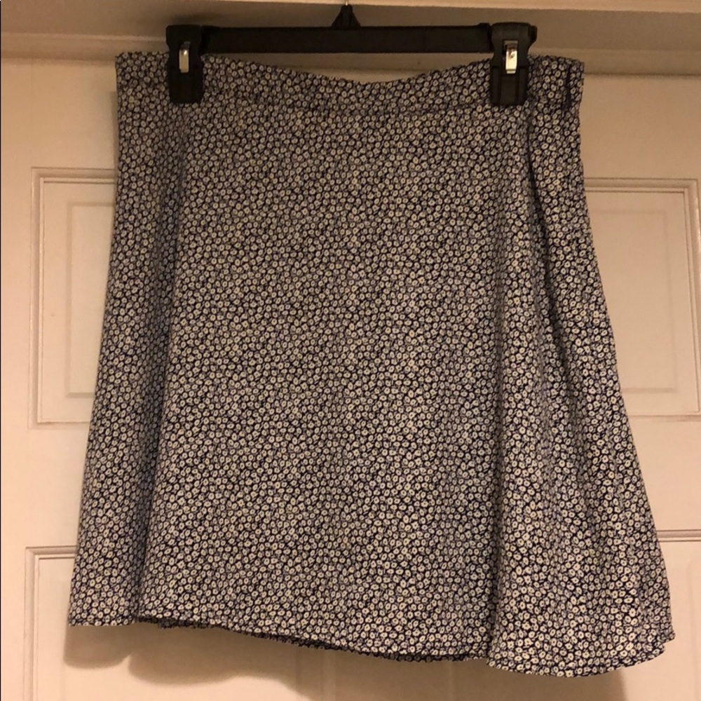 Gap Navy and White Floral Skirt